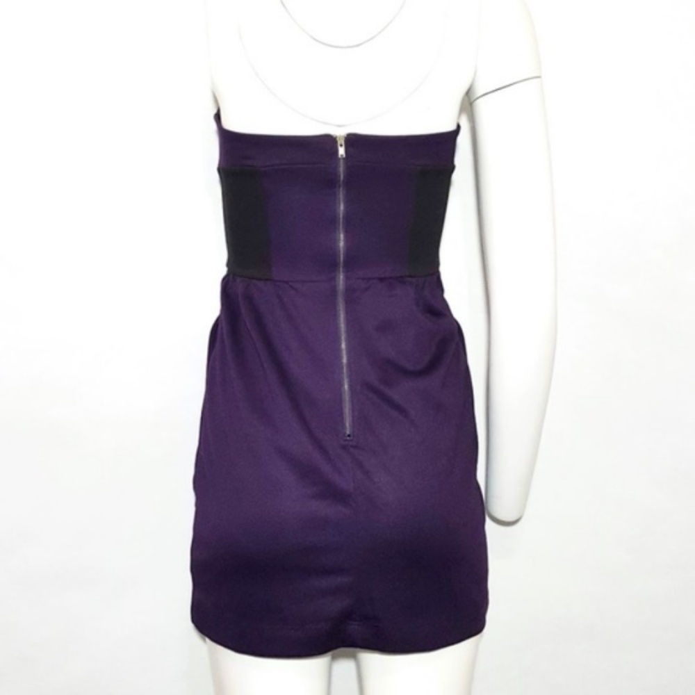 579 Strapless Dress with Pockets - Picture 5 of 7